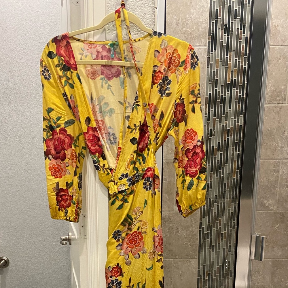 Farm Rio dress in S petite. Loved well and still in great shape.